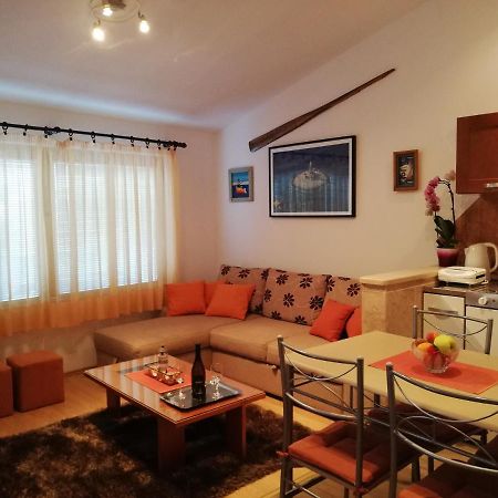 Adria Apartments Pula Exteriér fotografie